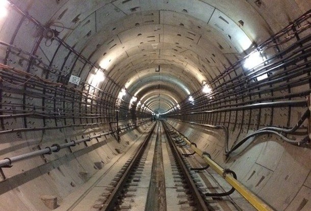 Пражанам придется долго ждать мобильной связи в тоннелях метро