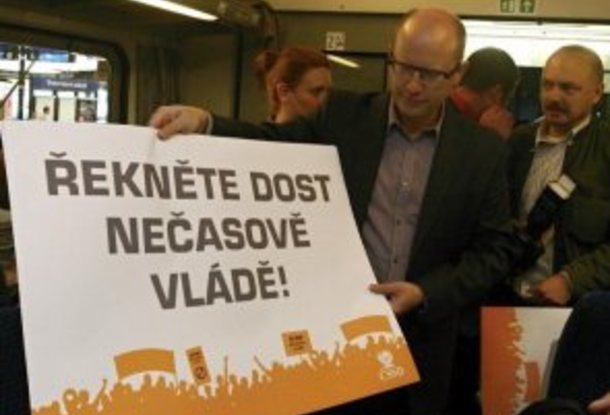 Борьба партий за власть в Чехии разгорается