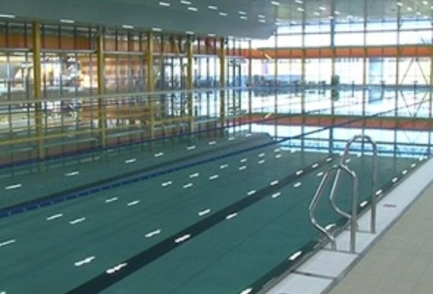 Сегодня в Праге открылся бассейн «Шутка», который строили 30 лет