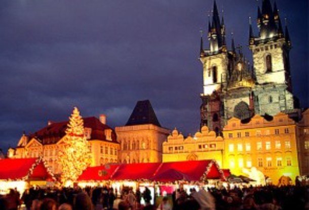 Рождественские ярмарки в Праге в этом году облюбовали российские туристы