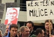 В Праге около 200 человек выразило протест против коммунистов в областях Чехии