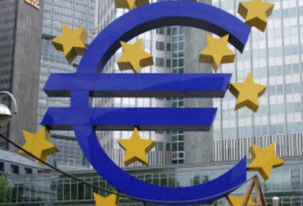 Государственные долги Евросоюза и Чехии продолжают расти