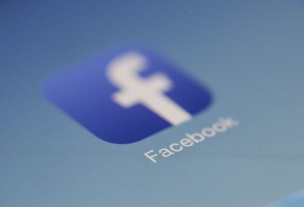 Чеху грозит два года тюрьмы за создание фальшивого профиля в Facebook