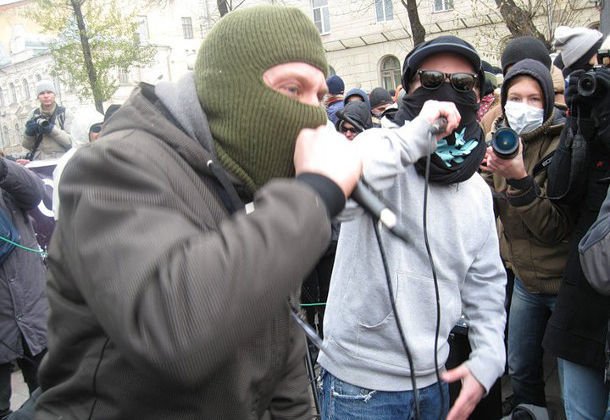 Концерт московских антифашистских групп What We Feel и Moscow Death Brigade
