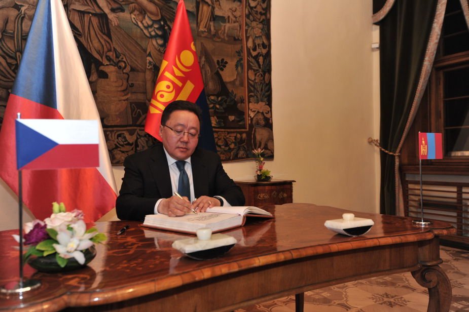 Prezident_mongolii_v_chehii_5
