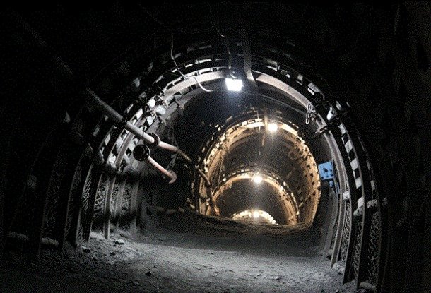 Ночью в шахте возле чешского города Карвина загорелся метан