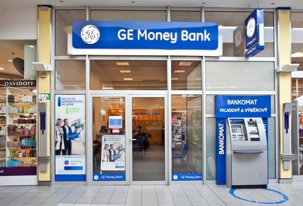 Деньги какой банк. Мани банк. Ge money Bank. Презентация ge money Bank. Ge money Bank logo.