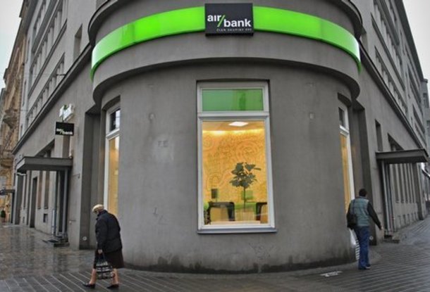 Маленькие банки в Чехии привлекли больше 2 миллионов клиентов