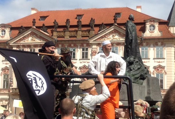 В Праге арабский турист помешал акции чешских антиисламистов