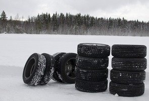 Winter-tyres-1242170_640
