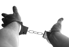 Handcuffs-921290_960_720