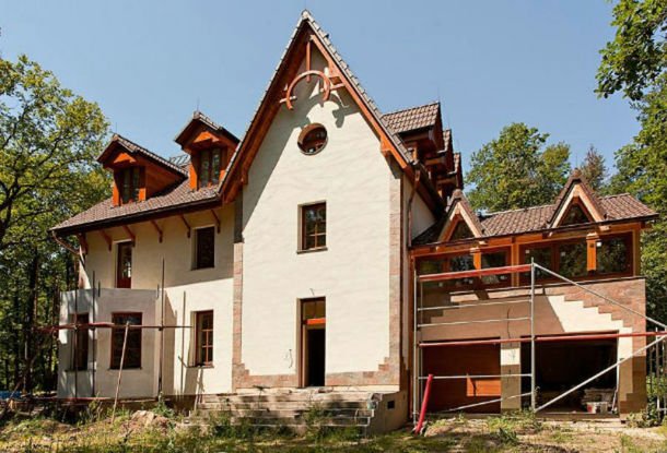 Видео: Продажа недвижимости в сказочном месте Керско