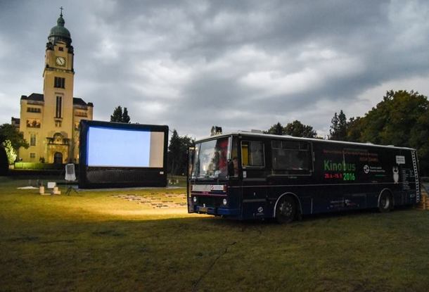 «Кинобус 2017» в Праге: Бесплатные киносеансы под открытым небом