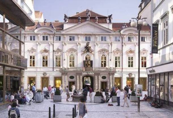 Прага готовится к открытию крупнейших торговых центров
