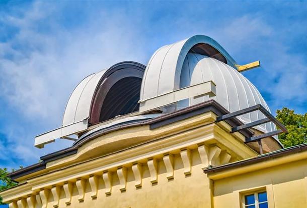 Мартовские наблюдения  за космосом в обсерваториях Праги