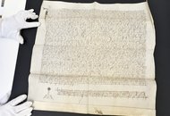 Нотариальный документ 1406 года продан на аукционе за 18 млн крон
