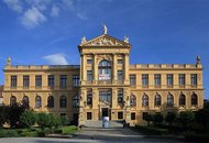 Названы пять самых посещаемых музеев Праги