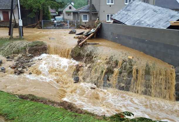 В Чехии ликвидируют последствия наводнения