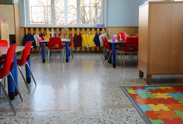 Правительство Чешской Республики хочет закрыть детские сады