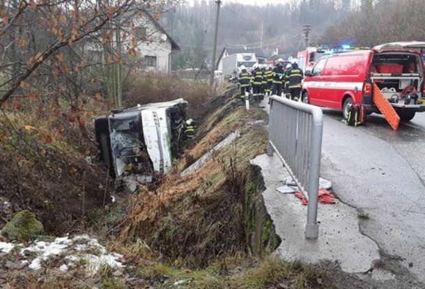 В Чехии в результате ДТП с участием автобуса пострадали шесть человек