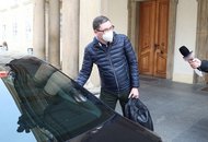 Пресс-секретаря президента Чехии Иржи Овчачка пьяным доставили в больницу: он отказался выходить из такси