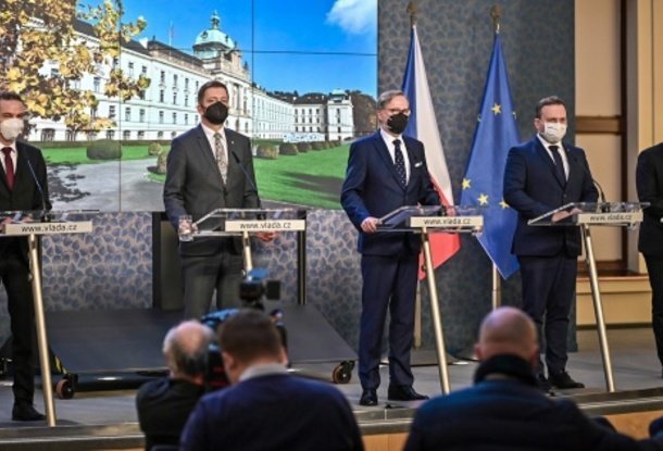 Правительство Чехии 29 декабря обсудит изменение карантинных мер