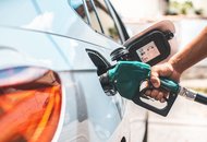 Цены на бензин в Чехии в январе продолжают снижаться