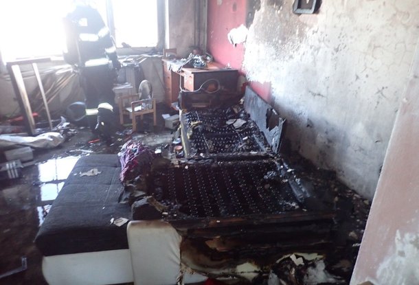 В Злинском крае Чехии из-за зарядки телефона в квартире возник пожар