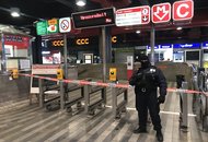 В Праге мужчина прыгнул под поезд в метро