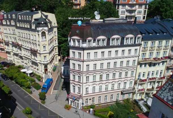 Власти Чехии проверяют недвижимость, связанную с Россией. Они также изучают отели в Карловых Варах.