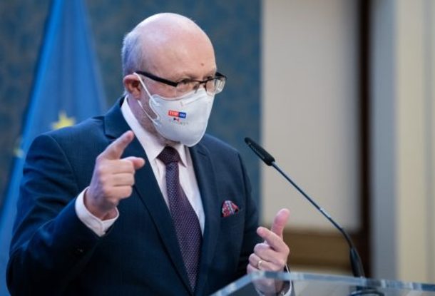Снимайте маски. Чрезвычайное положение, введенное в Чехии из-за пандемии, закончилось