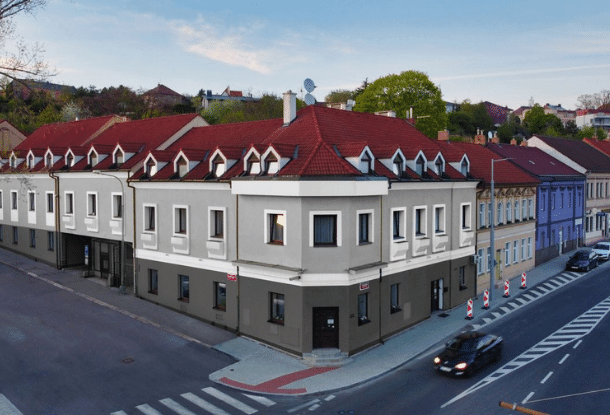 HOME REAL ESTATE открывает предпродажи в резиденции PROSECKÁ VYHLÍDKA. Малометражные апартаменты вблизи центра Праги рядом с лесом