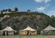 Первые беженцы перебрались в палаточный городок в Праге