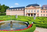 Французский сад у замка Добржиш вновь открыт для посетителей