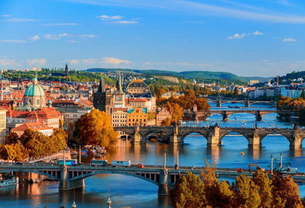 Прага хочет привлечь туристов из других чешских городов и готовит для них выгодные предложения