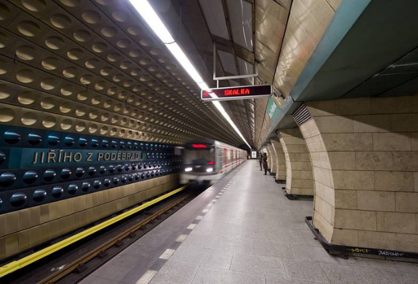 В феврале 2023 года закроют станцию пражского метро Jiřího z Poděbrad. Ремонт продлится 10 месяцев