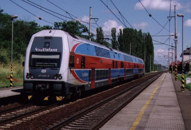 Трагедия в Праге: подросток сидел на перроне, свесив ноги, и не заметил приближения поезда