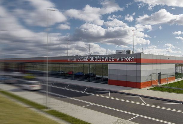 Из аэропорта Ческе-Будеевице в следующем году можно будет летать в Грецию и Турцию