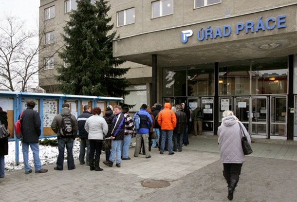 Ситуация на рынке труда Чехии ухудшается, безработица будет расти — предупреждают аналитики