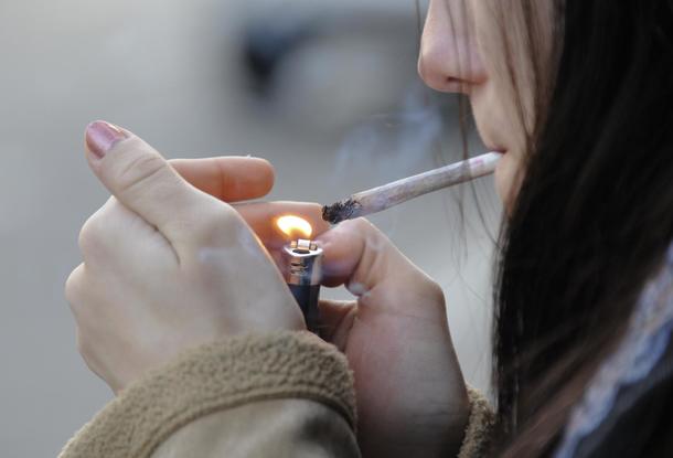 Плохая новость для курильщиков: сигареты в Чехии подорожают 