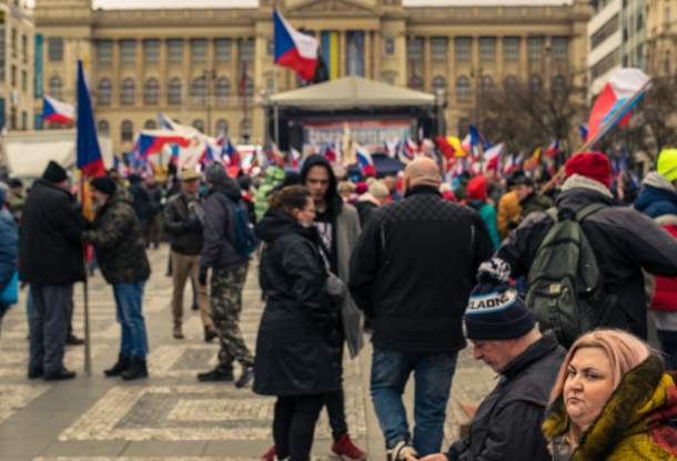БОЛЬШЕ ФОТО: Что происходило на антиправительственной демонстрации в Чехии