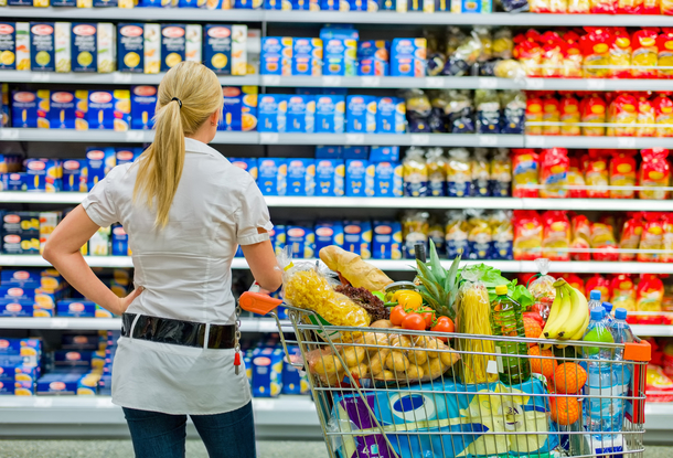 Кто виноват в росте цен на продукты питания в Чехии? Точно не продавцы, показала проверка
